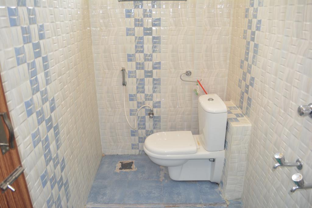 Jp Nivaas Guest House Mayiladuthurai Exteriér fotografie