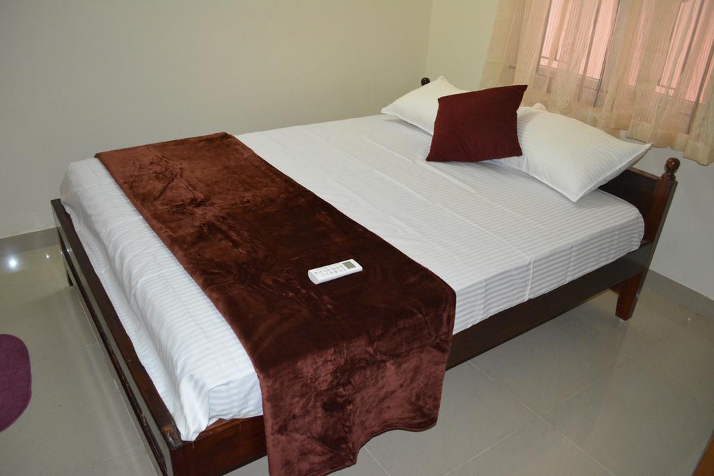Jp Nivaas Guest House Mayiladuthurai Exteriér fotografie